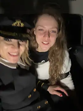 missdaisydiamond777 online show from 02/11/26, 09:03