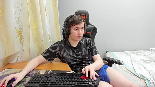 iliaskrislove online show from 04/10/26, 07:32