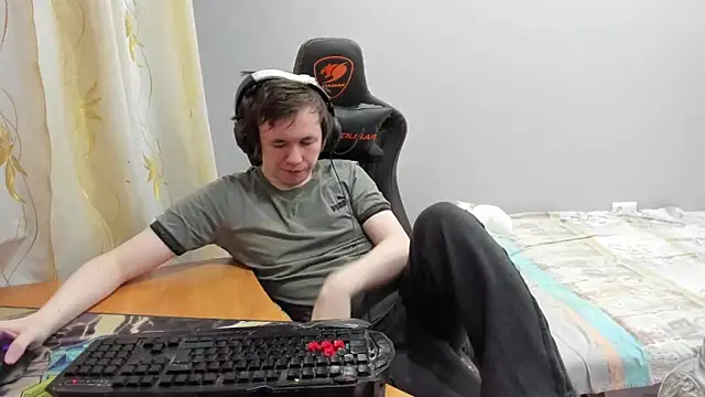 iliaskrislove online show from 03/08/26, 01:33