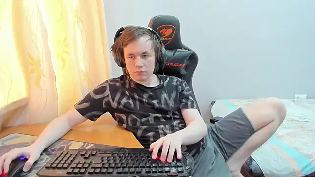 iliaskrislove online show from 03/25/26, 04:23