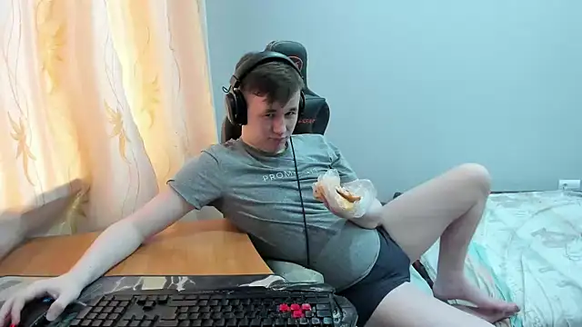 iliaskrislove online show from 04/22/26, 10:11