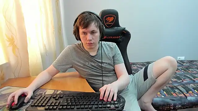 iliaskrislove online show from 03/28/26, 08:37