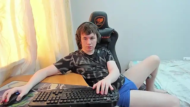 iliaskrislove online show from 04/09/26, 05:53