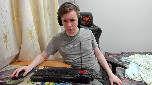 Snapshot of iliaskrislove chatting on 06/04/26, 10:03 iliaskrislove online show from 06/04/26, 10:03