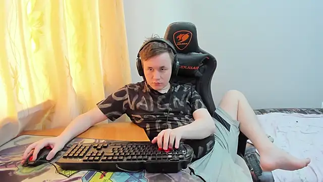 iliaskrislove online show from 05/14/26, 06:32