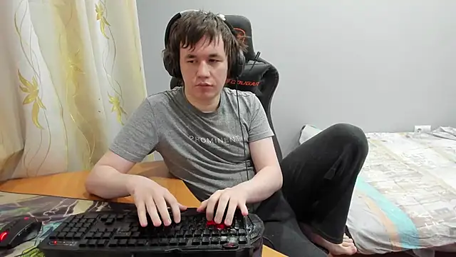 iliaskrislove online show from 03/19/26, 04:18