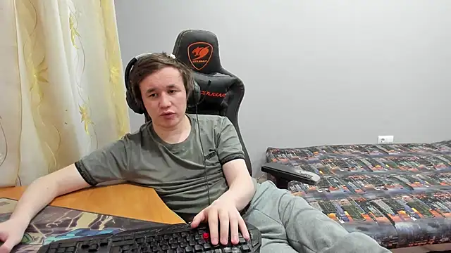 iliaskrislove online show from 02/22/26, 05:03