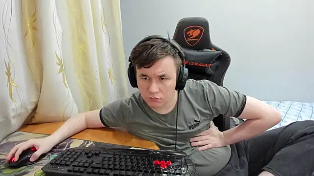 iliaskrislove online show from 05/21/26, 09:23