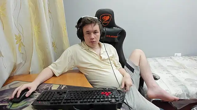 iliaskrislove online show from 02/18/26, 07:10