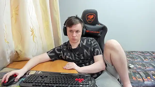 iliaskrislove online show from 05/19/26, 04:36