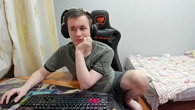 Snapshot of iliaskrislove chatting on 12/05/25, 05:55 iliaskrislove online show from 12/05/25, 05:55