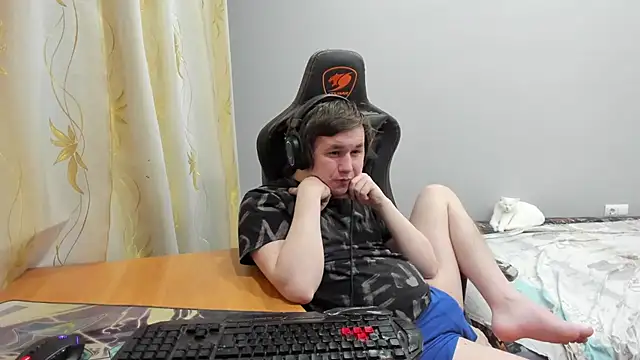 iliaskrislove online show from 04/05/26, 03:51