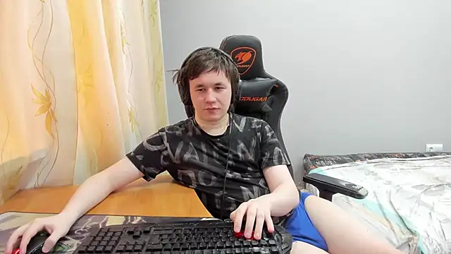 iliaskrislove online show from 04/06/26, 03:57