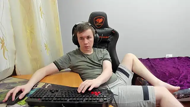 iliaskrislove online show from 12/19/25, 06:32