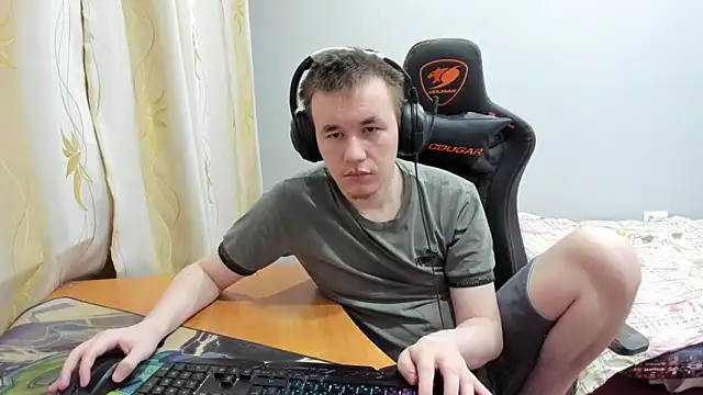 Snapshot of iliaskrislove chatting on 11/13/25, 09:51 iliaskrislove online show from 11/13/25, 09:51