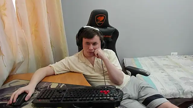 iliaskrislove online show from 02/18/26, 03:59