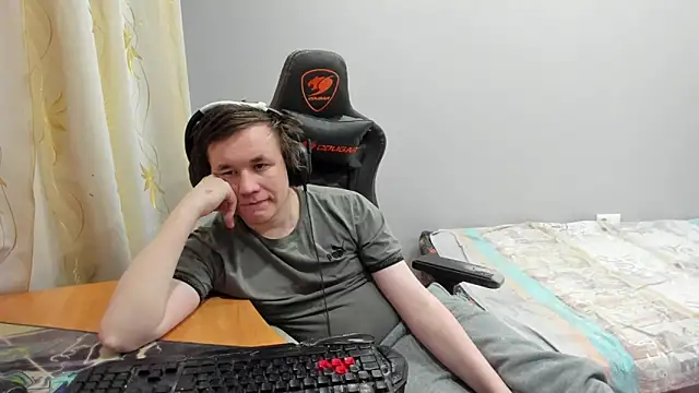 iliaskrislove online show from 02/24/26, 04:41