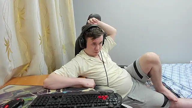 iliaskrislove online show from 05/08/26, 09:51