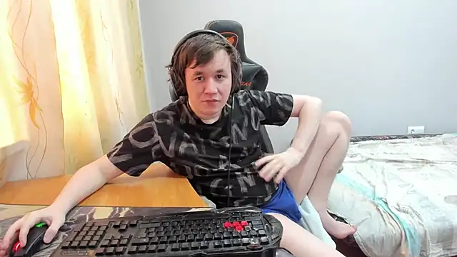 iliaskrislove online show from 04/02/26, 03:02