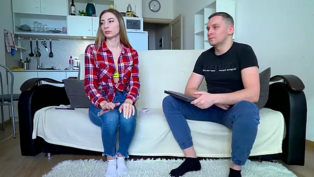 Snapshot of littlesweettifany chatting on 02/20/25, 11:31 littlesweettifany online show from 02/20/25, 11:31