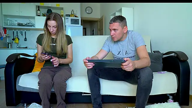 Snapshot of littlesweettifany chatting on 10/01/25, 11:03 littlesweettifany online show from 10/01/25, 11:03