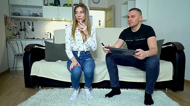 Snapshot of littlesweettifany chatting on 01/23/25, 11:58 littlesweettifany online show from 01/23/25, 11:58