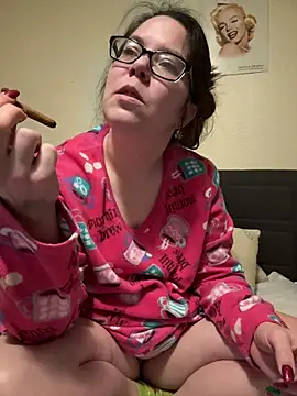 FreakNastyLacie online show from 12/21/25, 11:16