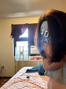 FreakNastyLacie online show from 11/18/25, 03:37