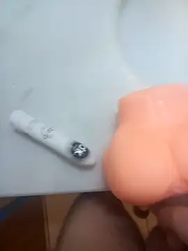 Snapshot of Fuckbyboy chatting on 01/01/25, 09:49 Fuckbyboy online show from 01/01/25, 09:49