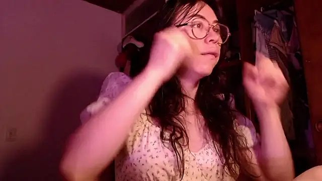 emily pearl  online show from 01/19/26, 11:03