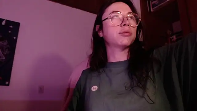 emily pearl  online show from 01/12/26, 11:09