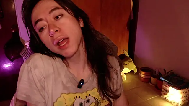 emily pearl  online show from 10/21/25, 10:14