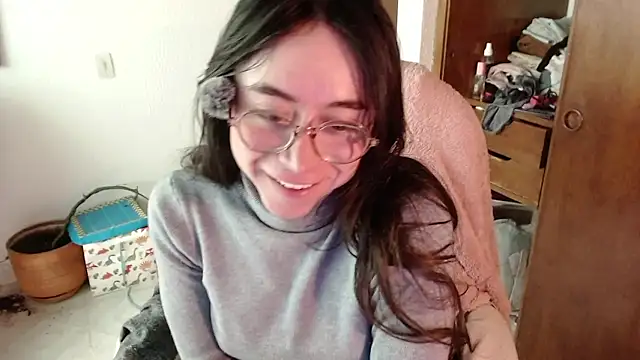 emily pearl  online show from 01/15/26, 07:50