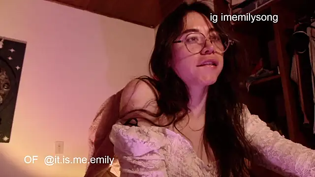 emily pearl  online show from 02/01/26, 10:24