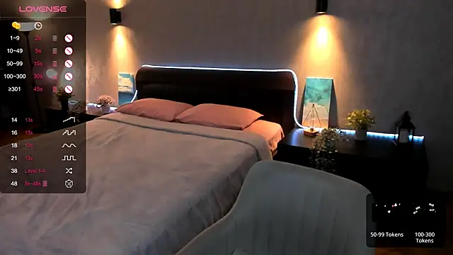 Aemilia  online show from 02/15/25, 12:33