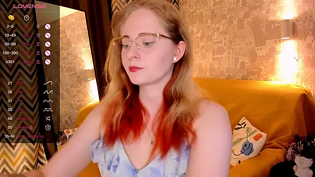 Snapshot of Aemilia_ chatting on 06/17/26, 08:36 Aemilia online show from 06/17/26, 08:36