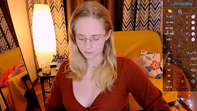 Aemilia  online show from 02/28/26, 08:25