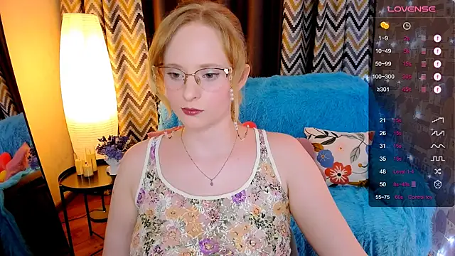 Aemilia  online show from 11/27/25, 08:37