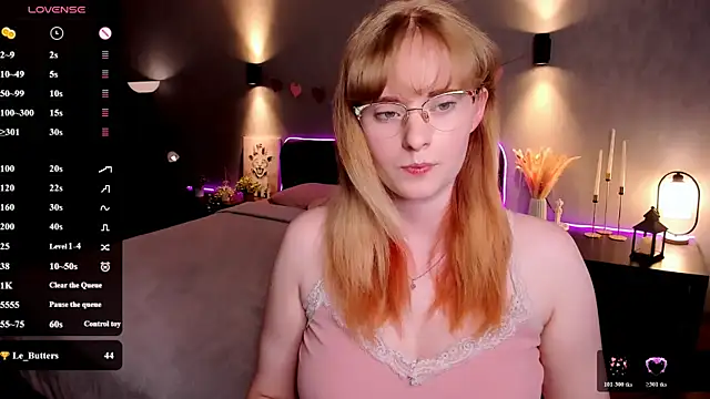 Snapshot of Aemilia_ chatting on 07/06/26, 09:05 Aemilia online show from 07/06/26, 09:05