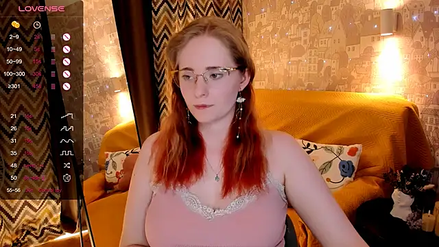 Snapshot of Aemilia_ chatting on 06/16/26, 08:36 Aemilia online show from 06/16/26, 08:36