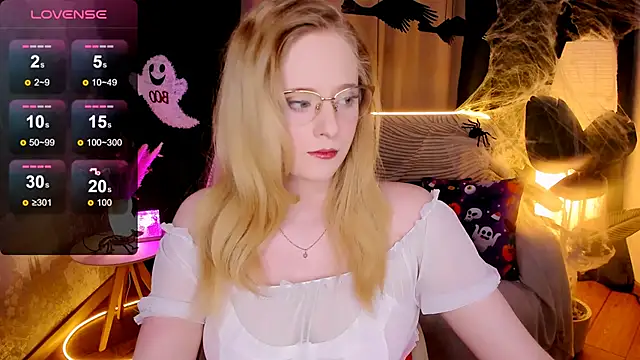 Aemilia  online show from 11/02/25, 08:30