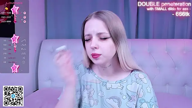 Alice Halle online show from 11/06/25, 03:54