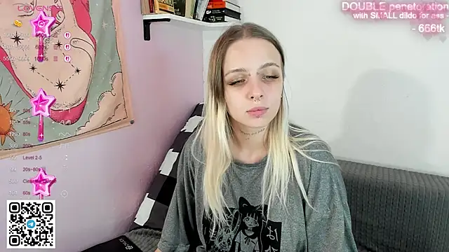 Alice Halle online show from 11/14/25, 03:37