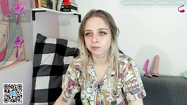 Alice Halle online show from 11/02/25, 06:35