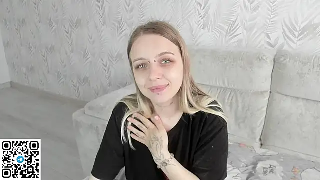 Alice Halle online show from 05/29/26, 07:03