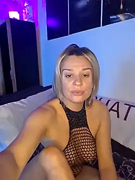 SpicyVicky online show from 11/06/25, 05:55