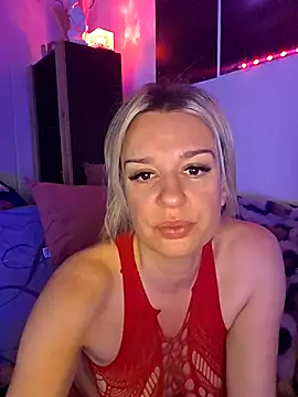 Snapshot of SpicyVicky chatting on 02/22/26, 05:43 SpicyVicky online show from 02/22/26, 05:43