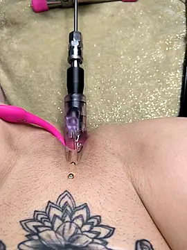 Linalicious online show from 03/08/26, 09:01