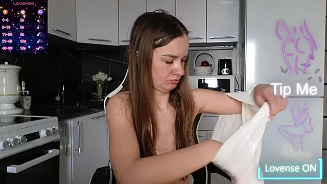Strip-Lady online show from 03/11/25, 03:47