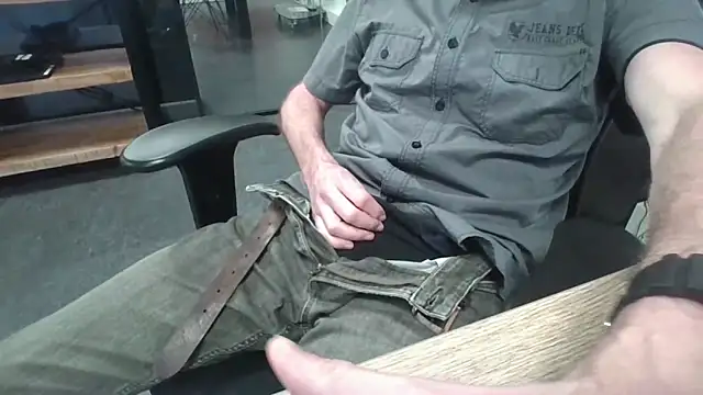 Michealtje85 online show from 02/16/26, 04:16